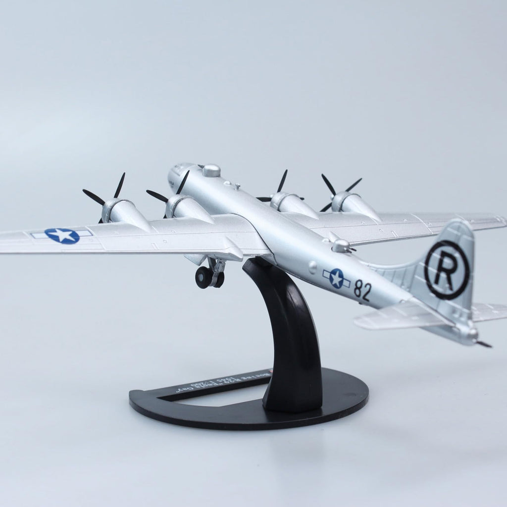 1:200 Alloy B-29 Bomber Aircraft Model V172661