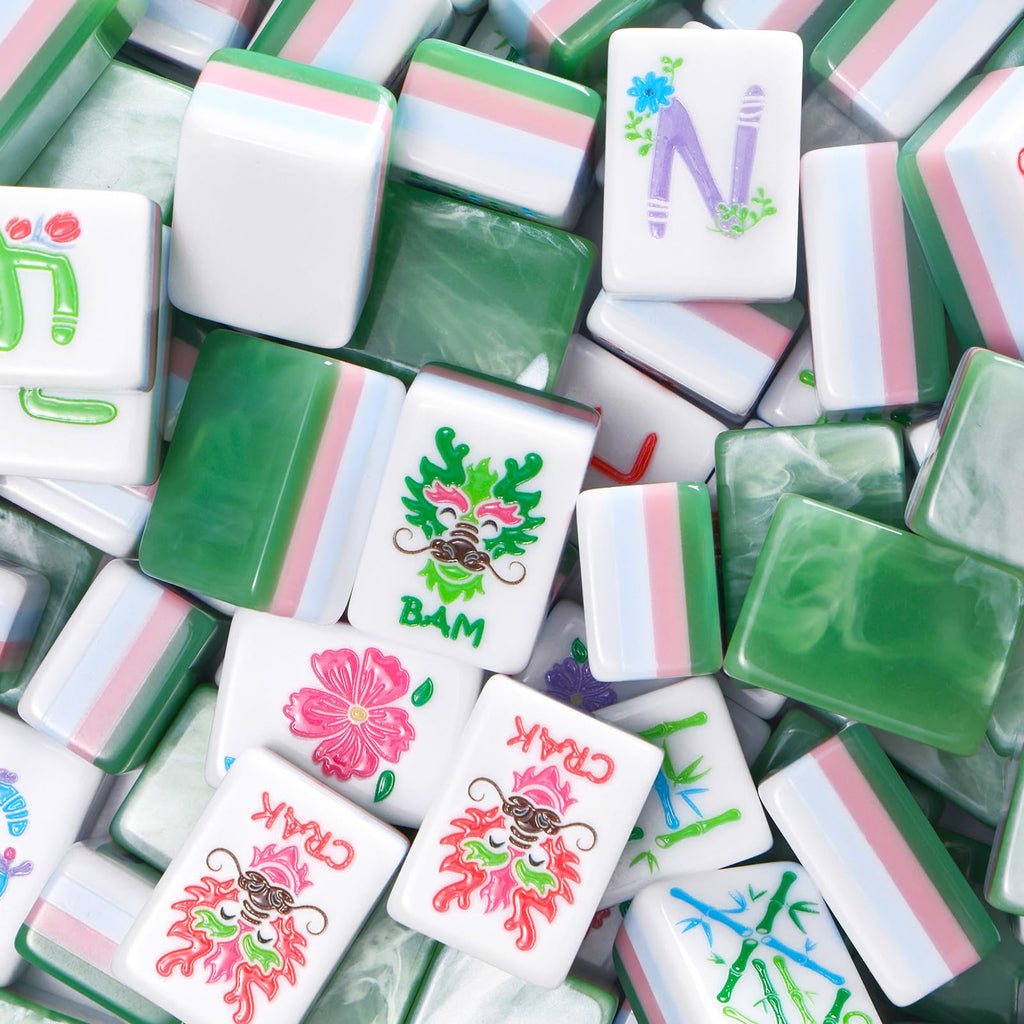 160 Acrylic Engraved Mahjong Tile Set B119391