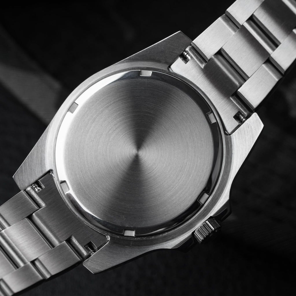 40mm Sapphire Crystal 200m Waterproof Quartz Diver Watch A979