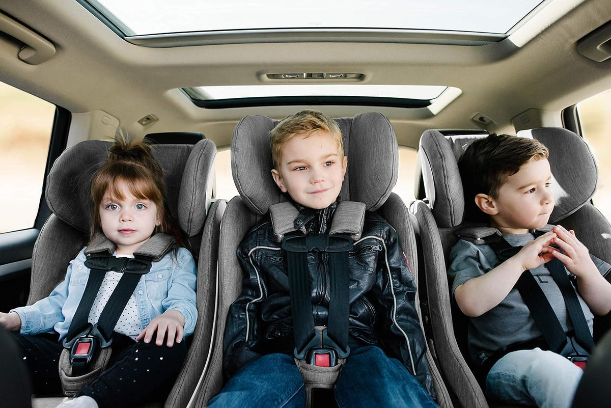 Convertible Car Seat with Adjustable Headrest and Reclining Design J864