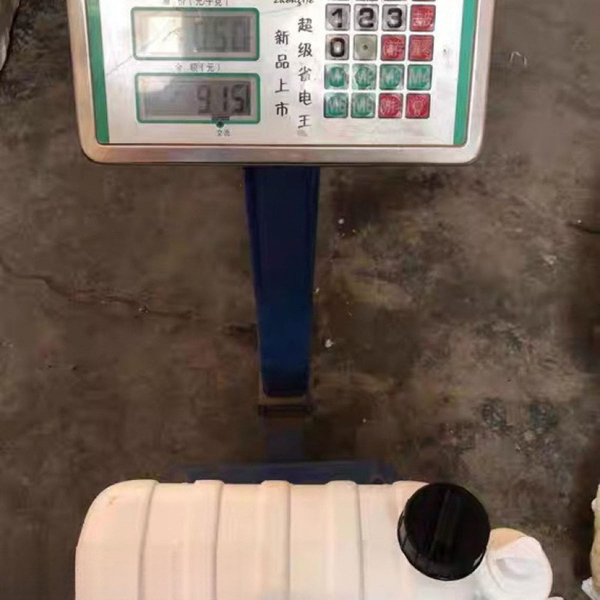 Portable Water Tanks with Faucet Q926